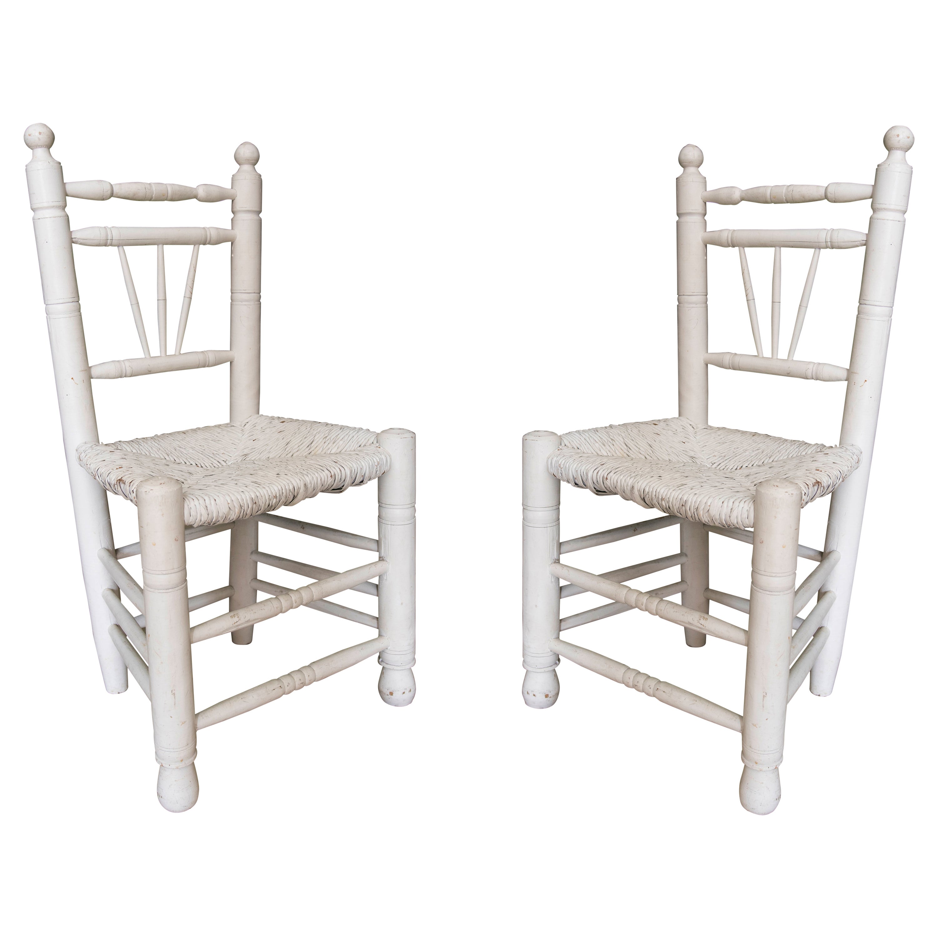 1970s Pair of White Chairs with Enea Seating