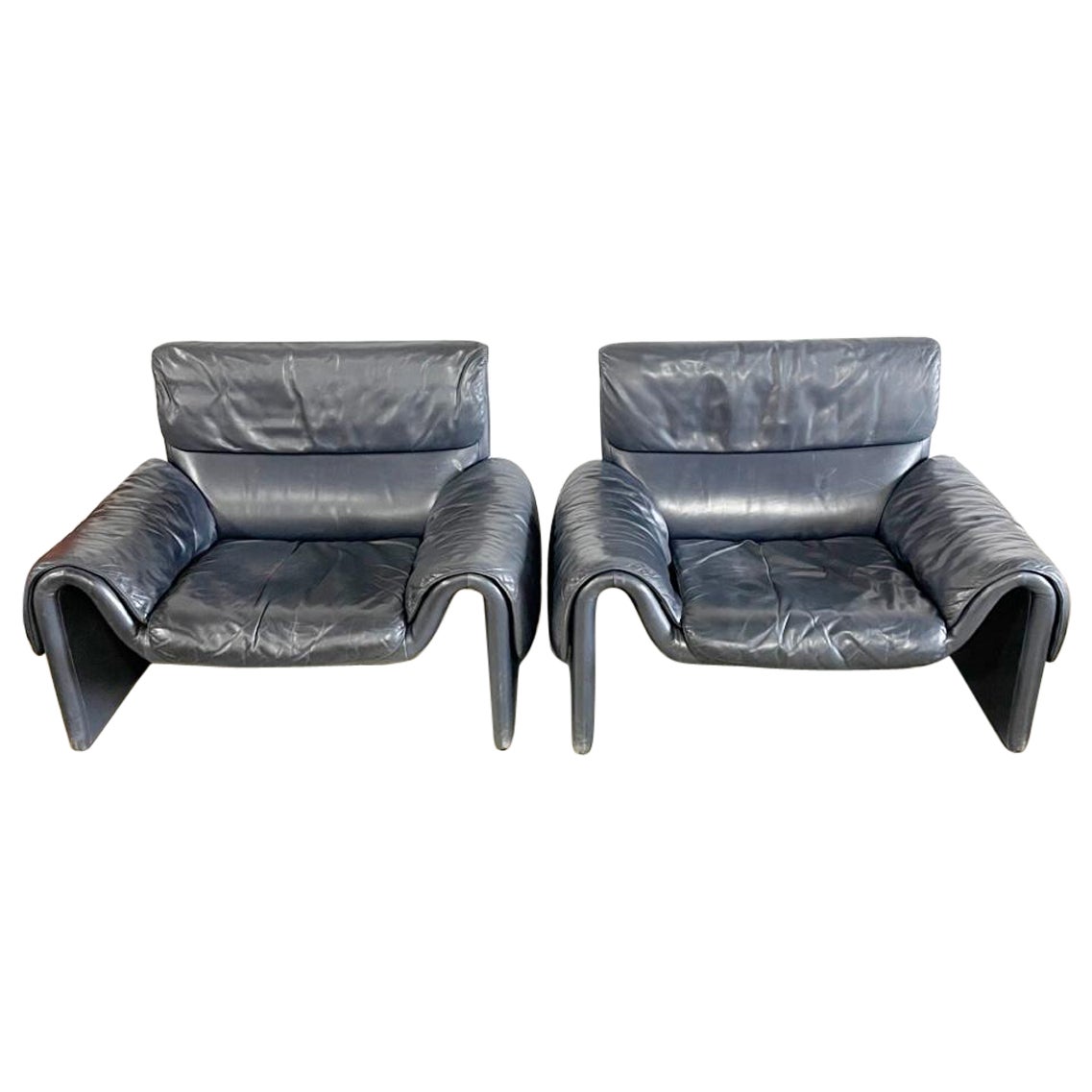 De Sede paire de fauteuils de salon DS 2011 en cuir bleu foncé