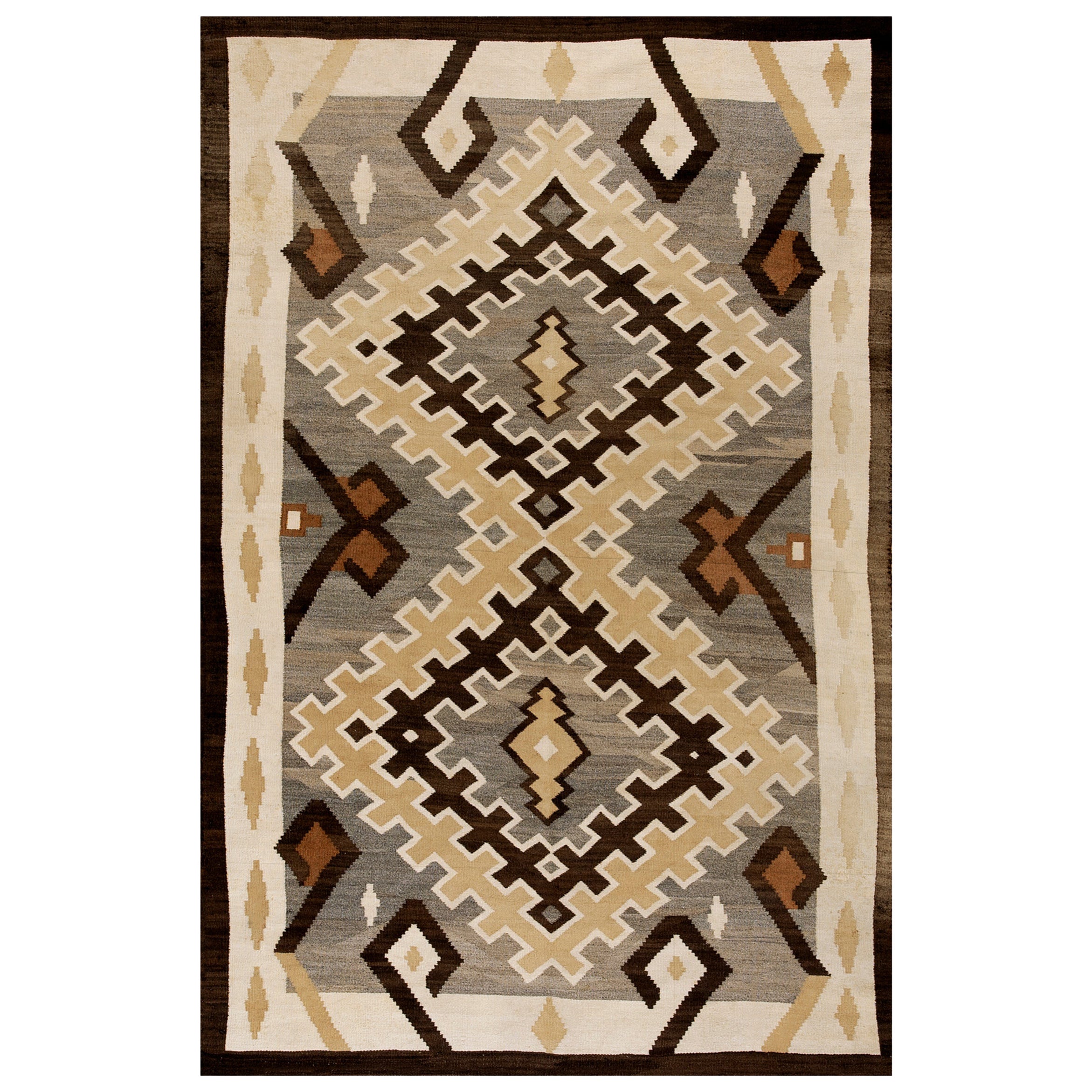 1930s American Navajo "Two Grey Hills" Carpet ( 5' x 7' 8'' - 152 x 233 cm )