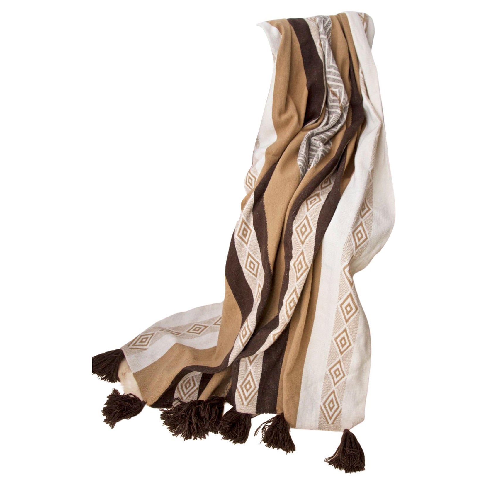 Couverture en laine d'alpaga marron tissée à la main par Frida & Blu en vente
