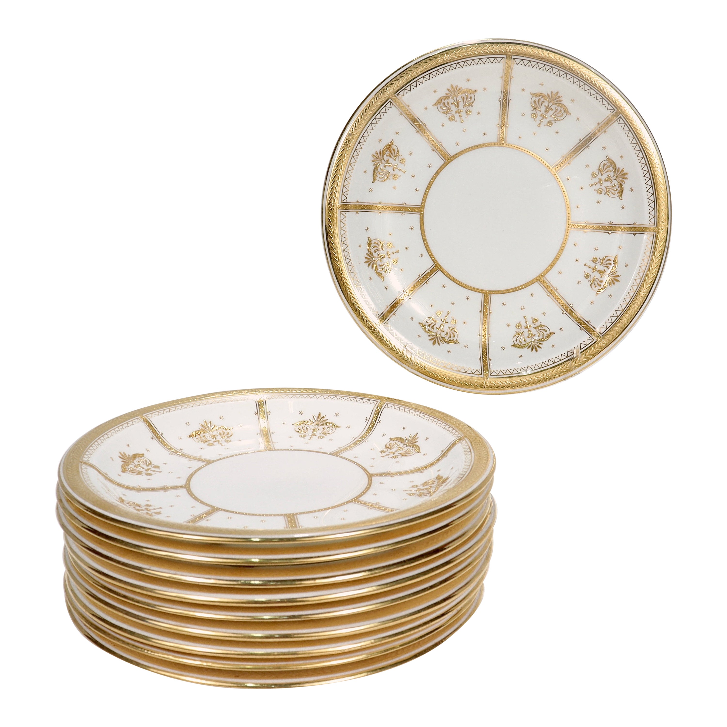 10 assiettes à déjeuner antiques en porcelaine de Minton à fond d'or Aesthetic Movement