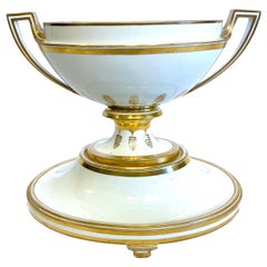 Antica ciotola da centrotavola bianca neoclassica KPM Royal Berlin Porcelain su supporto