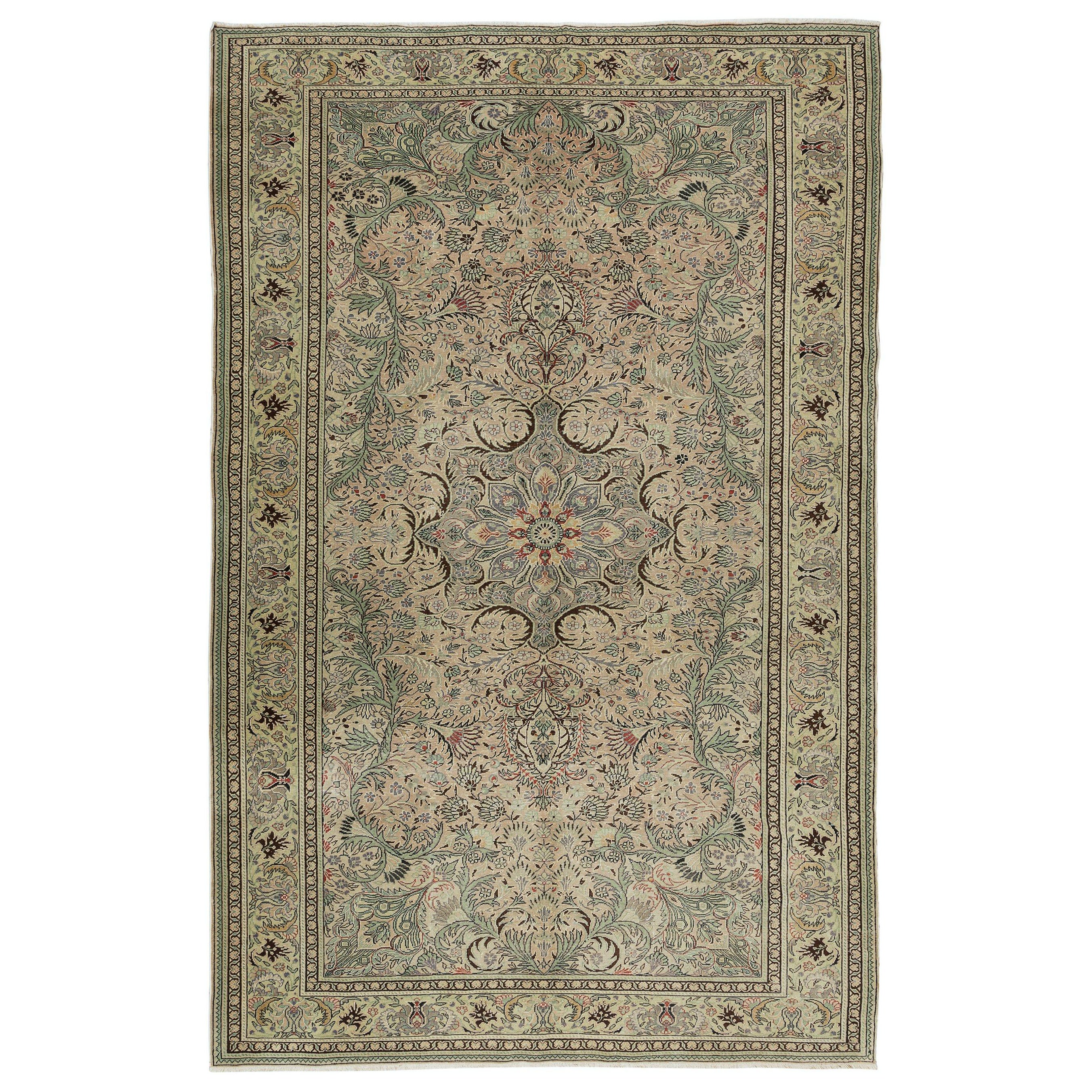 Central Anatolian Handmade Vintage Area Rug, Wool Living Room Carpet For Sale