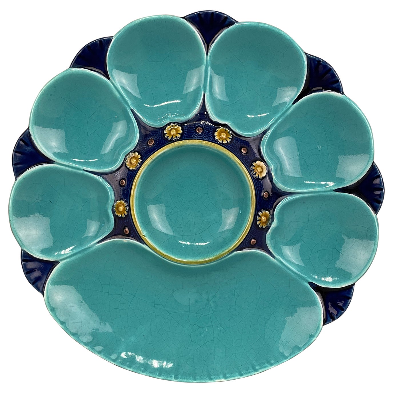 Plato de Ostra de Mayólica Inglesa del Siglo XIX Firmado Minton