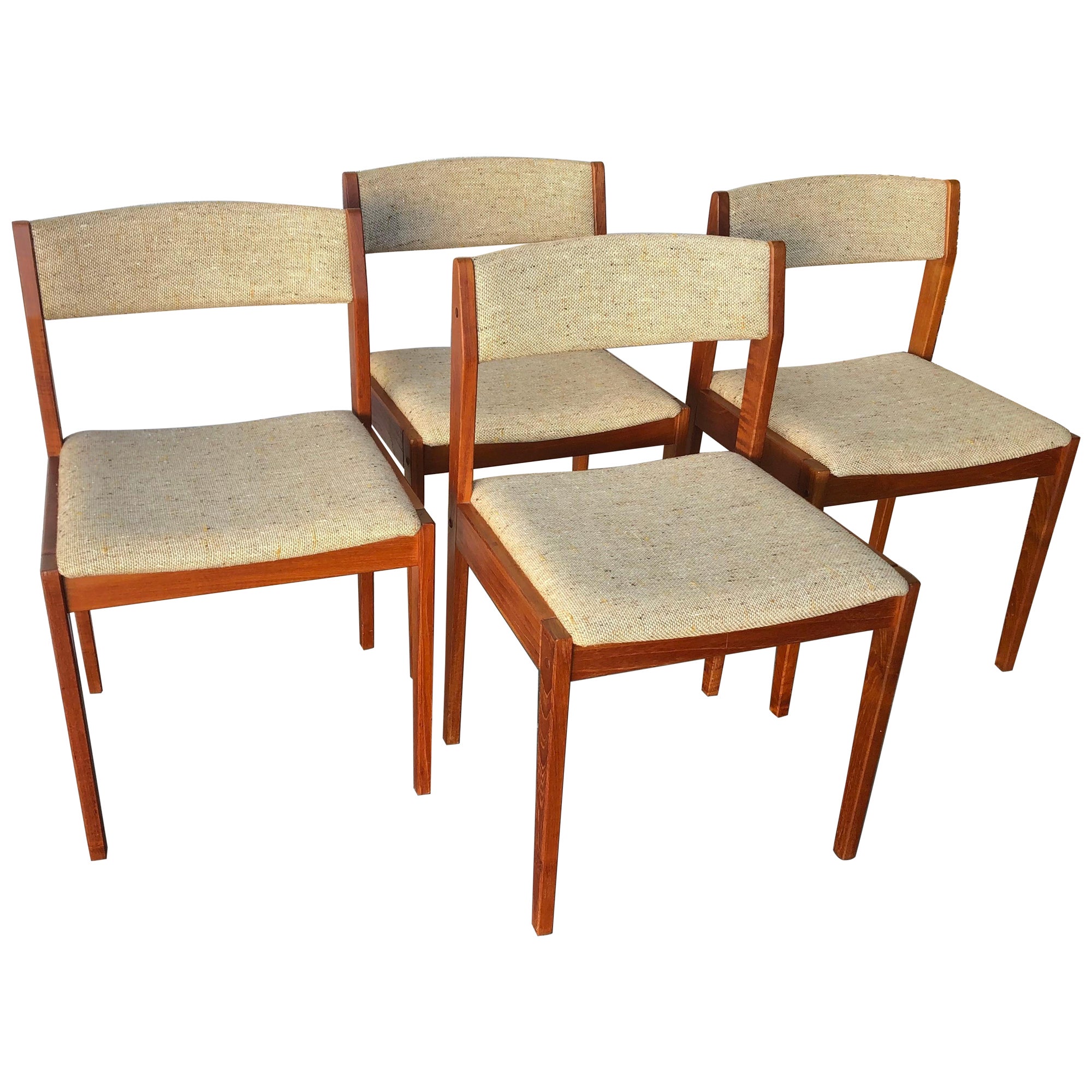 Set of Four Mid Century Danish Modern Dining Chairs by Tarm Stole Mobelfabrik For Sale