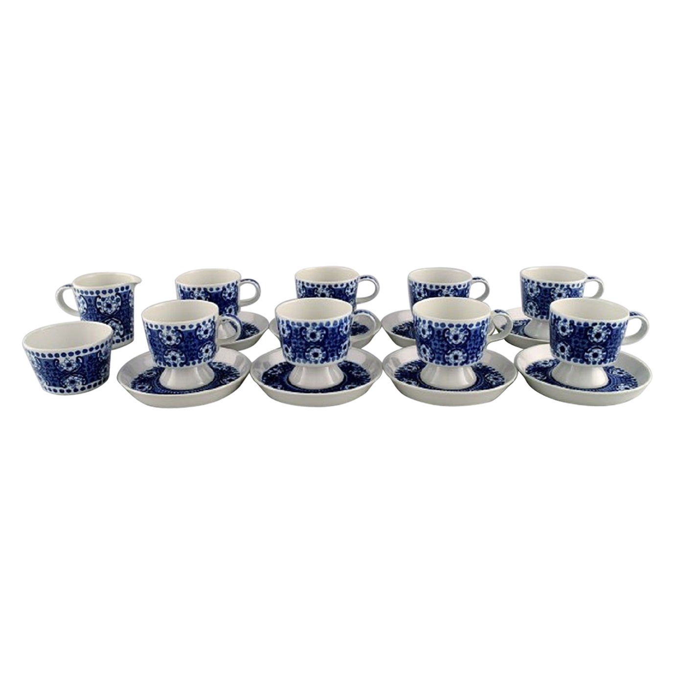 Raija Uosikkinen for Arabia, Ali Porcelain Coffee Service for 8 People