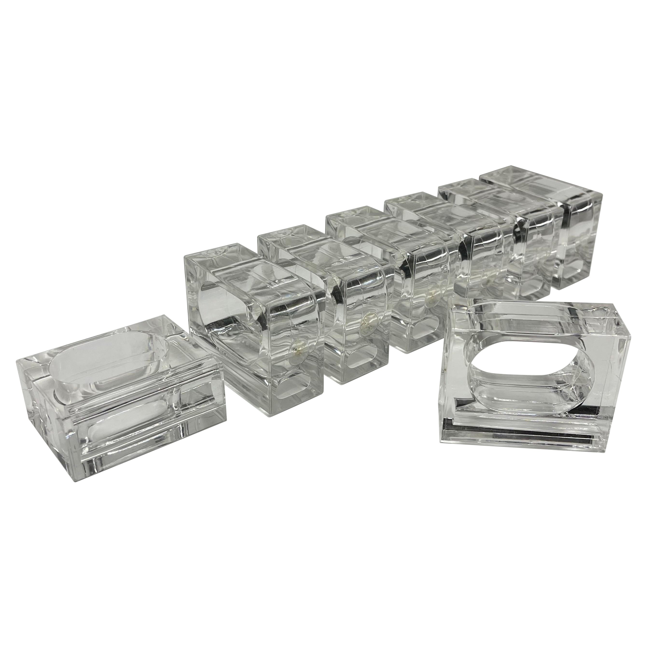 Set of Eight Midcentury Polished Lucite Napkin Rings Holders, USA, circa 1960s