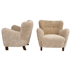 Fritz Hansen Pair of Easy Chairs in Beige Sheepskin, Model 1669, 1930s