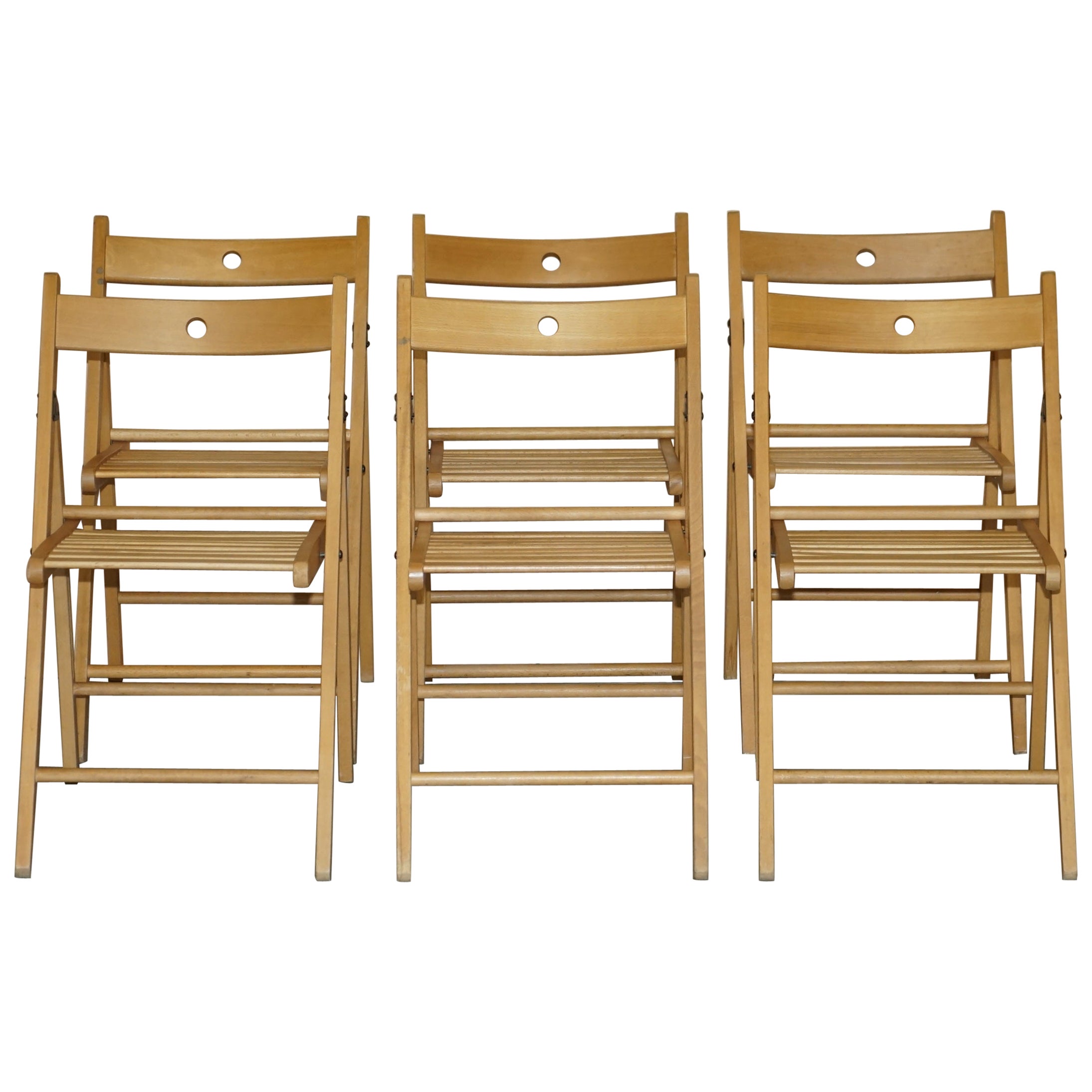 Ensemble de six chaises de salle à manger à vapeur pliantes de style vintage, superbes au look et au toucher en vente