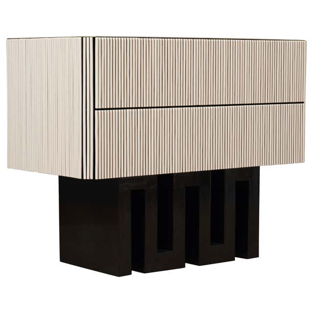 Italian commode made of Murano glass and brass inserts For Sale at 1stDibs