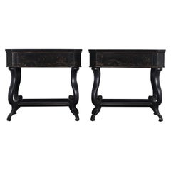 Paire de tables de chevet de Baker pour la collection Charleston, 20ème siècle