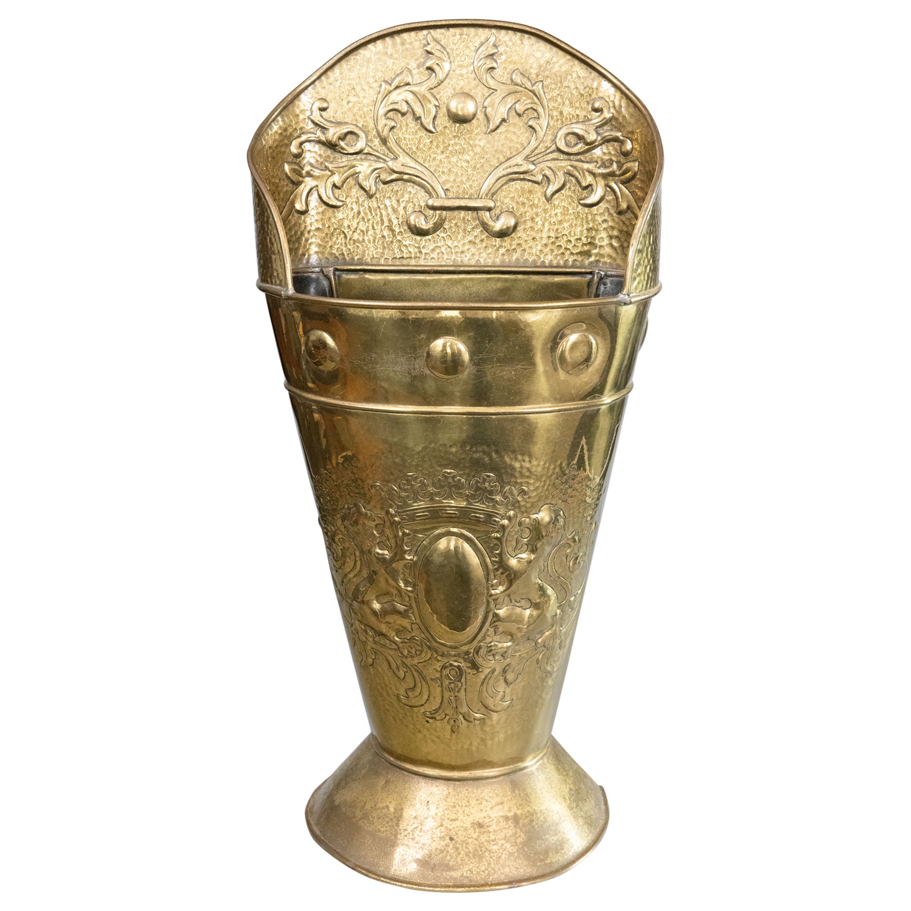 19th Century French Heraldic Hammered Brass Repoussé Grape Hod Umbrella Stand For Sale