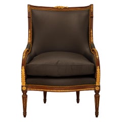 Französischer Louis-XVI-Sessel aus Mahagoni und Goldbronze aus dem 19. Jahrhundert