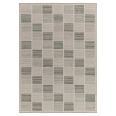 Rug & Kilim’s Scandinavian Style Kilim in Gray and White Geometric Pattern