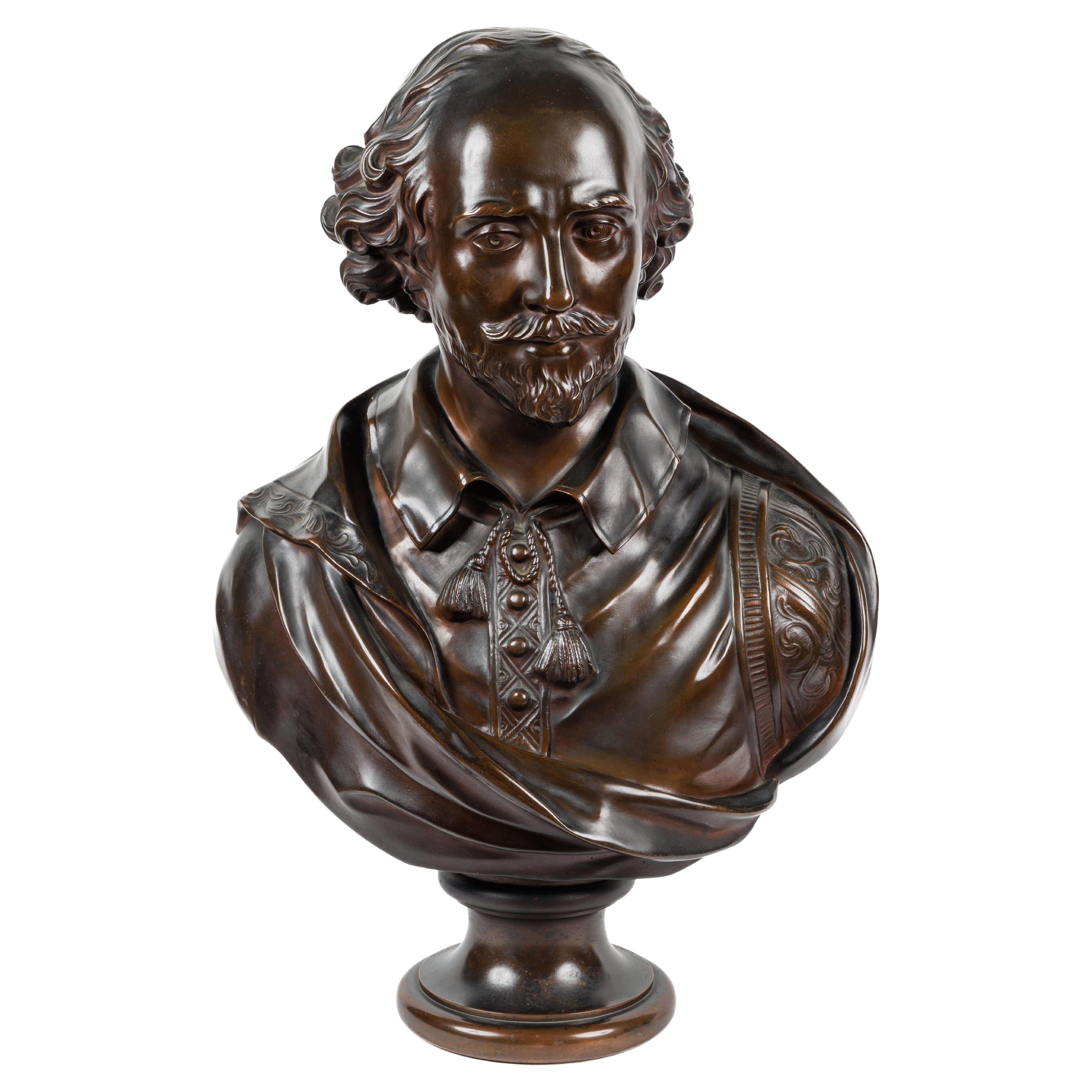 Monumentale französische patinierte Bronzebüste von William Shakespeare aus der Zeit von Houdon, nach Houdon im Angebot