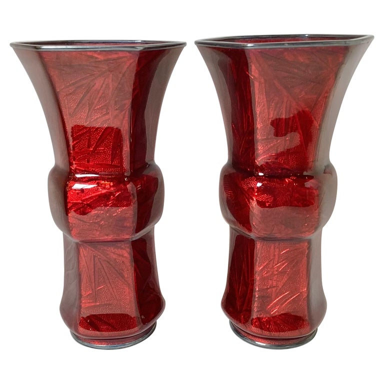 Pair of Japanese Ando Ginbari Pidgeon Blood Beaker Vases For Sale at