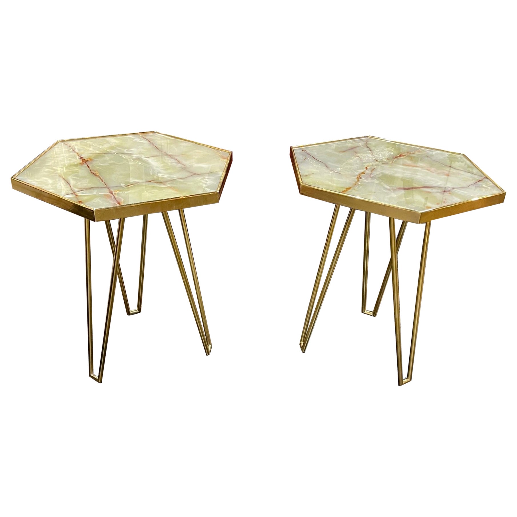 Table italienne de forme hexagonale