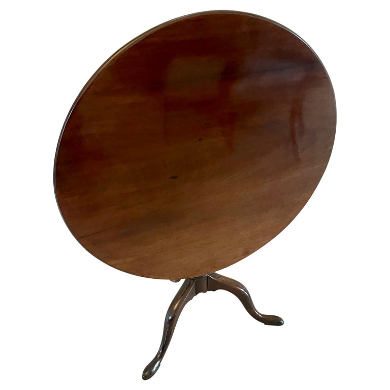 Antique III Quality Mahogany Lamp/Side Table For Sale at 1stDibs