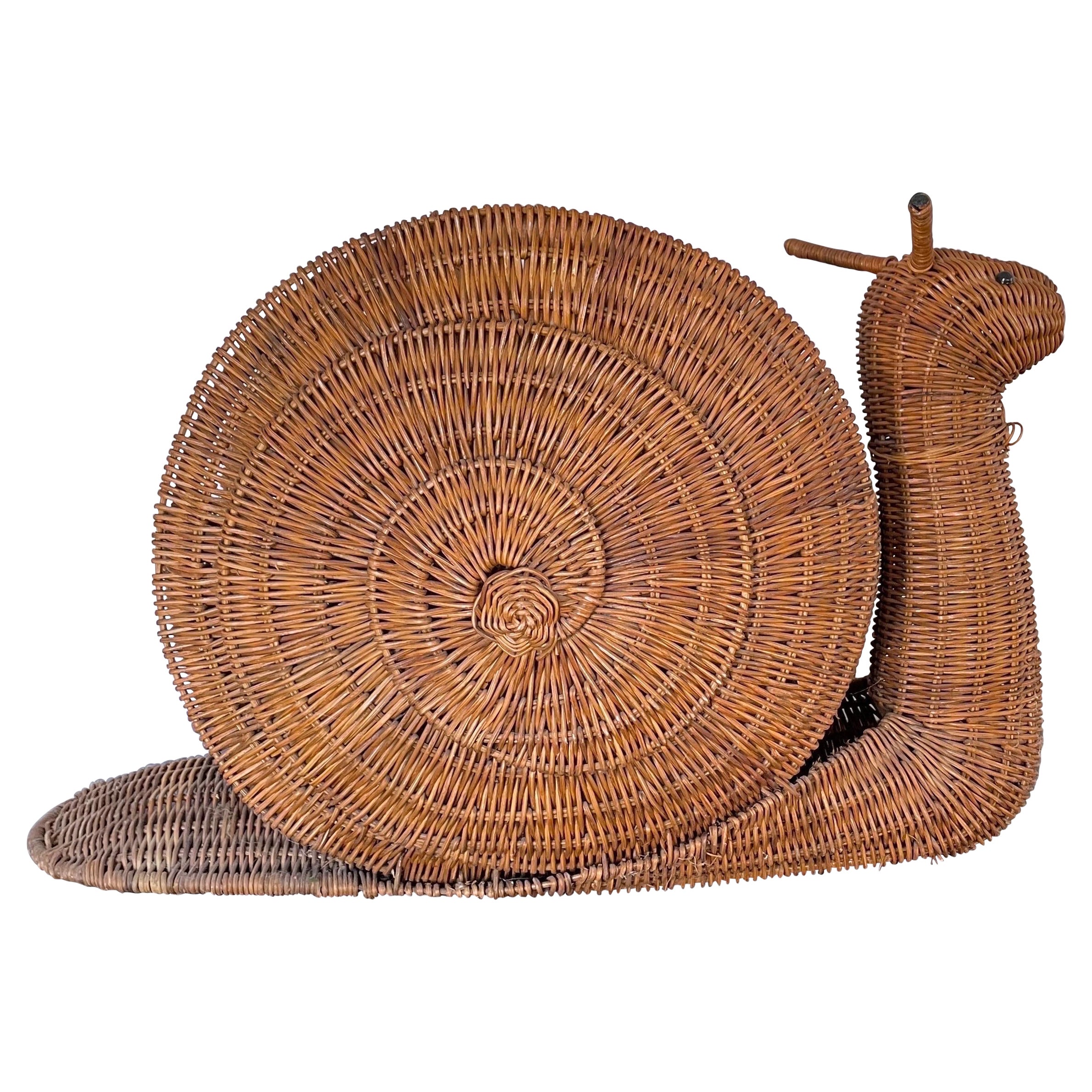 Charming Mid-Century Wicker Magazine Stand in the Shape of a Snail For Sale