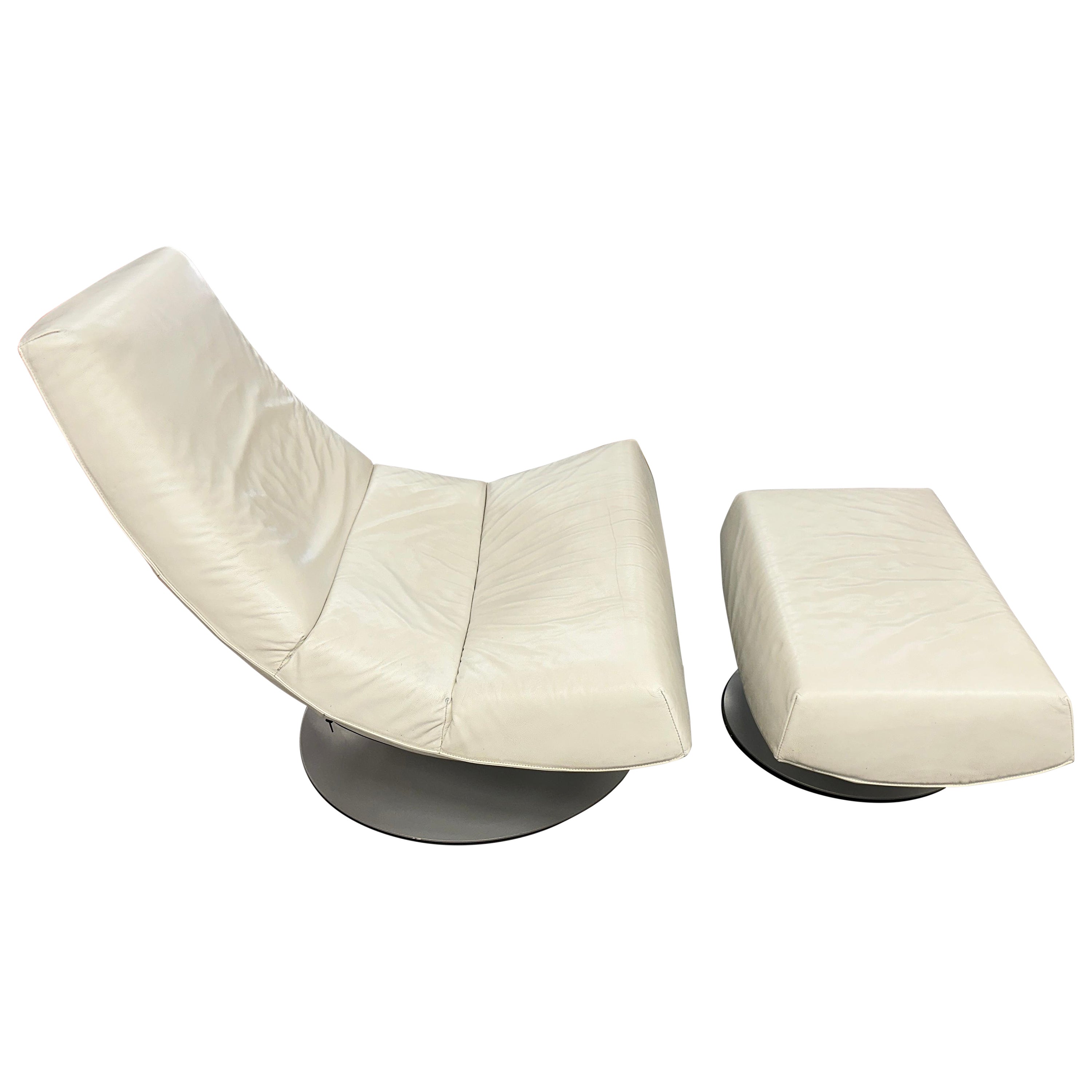 Gijs Papavoine Olivier Chair and Ottoman by Montis of the Netherlands For Sale
