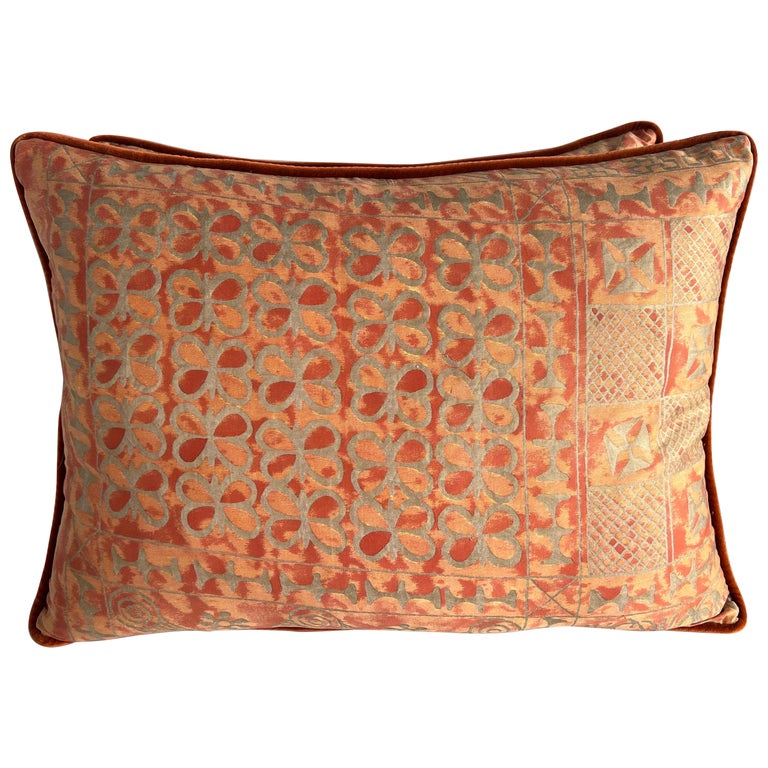 Pair of Authentic Fortuny Textile Pillows For Sale at 1stDibs