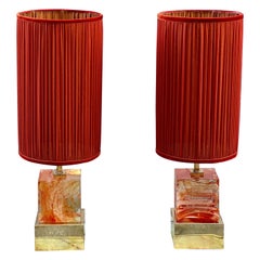 Paar orangefarbene Muranoglas-Tischlampen aus massivem Würfelschliff mit Lampenschirmen, 1980er Jahre