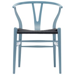 CH24 Wishbone-Stuhl in Stahlblau mit schwarzem Papierkordelsitz von Hans Wegner
