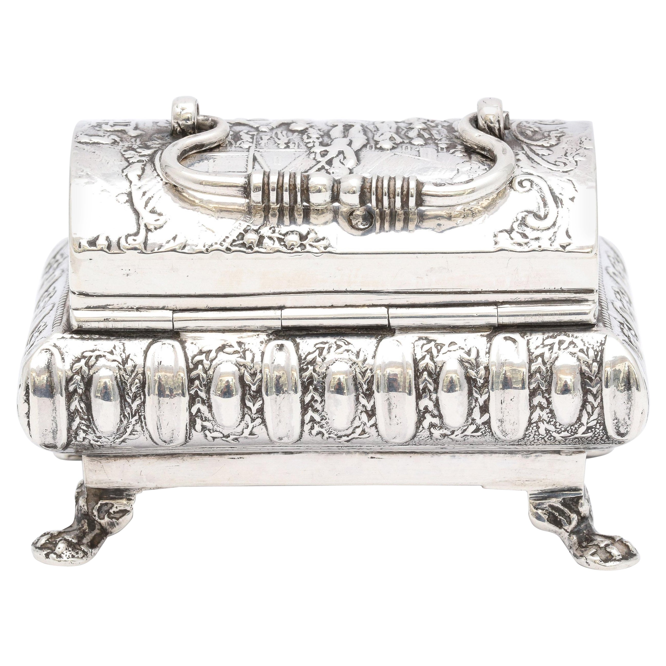 Renaissance Style Sterling Silver Paw-Footed Trinkets Box With Hinged Lid