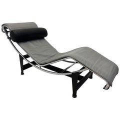 Le Corbusier LC4 Gray and Black Leather Chaise Lounge for Cassina
