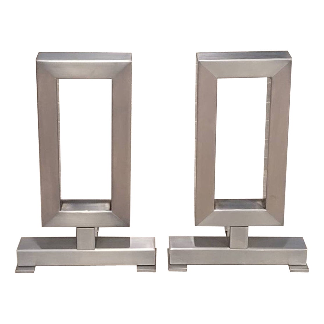 Paire de chenets rectangulaires en métal modernistes et minimalistes en vente