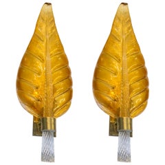 Retro Pair of Mid-Century Modern Murano Glass & Brass Leaf Sconces by Barovier e Toso