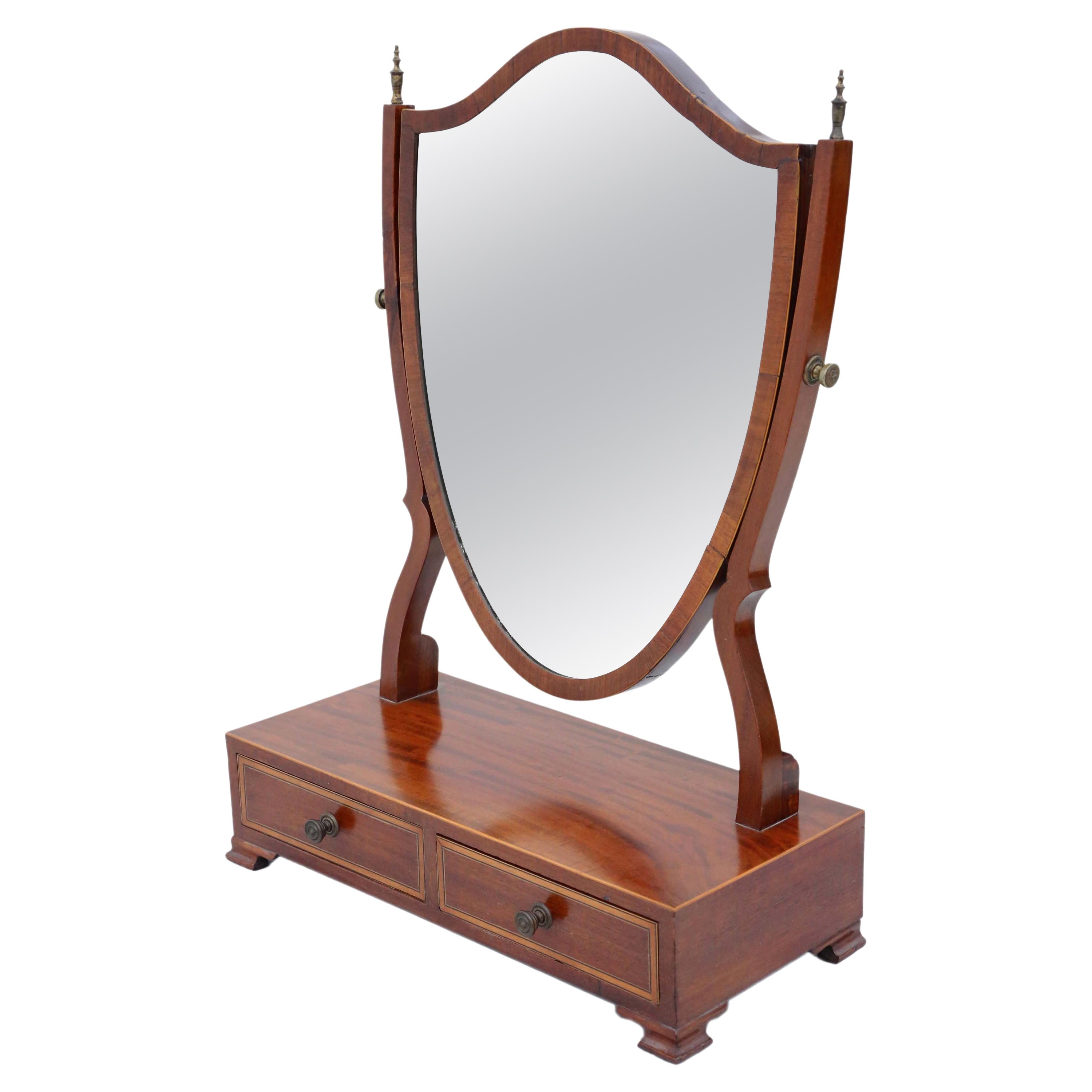 Antique Table de toilette à bouclier en acajou du 19ème siècle Miroir pivotant en vente