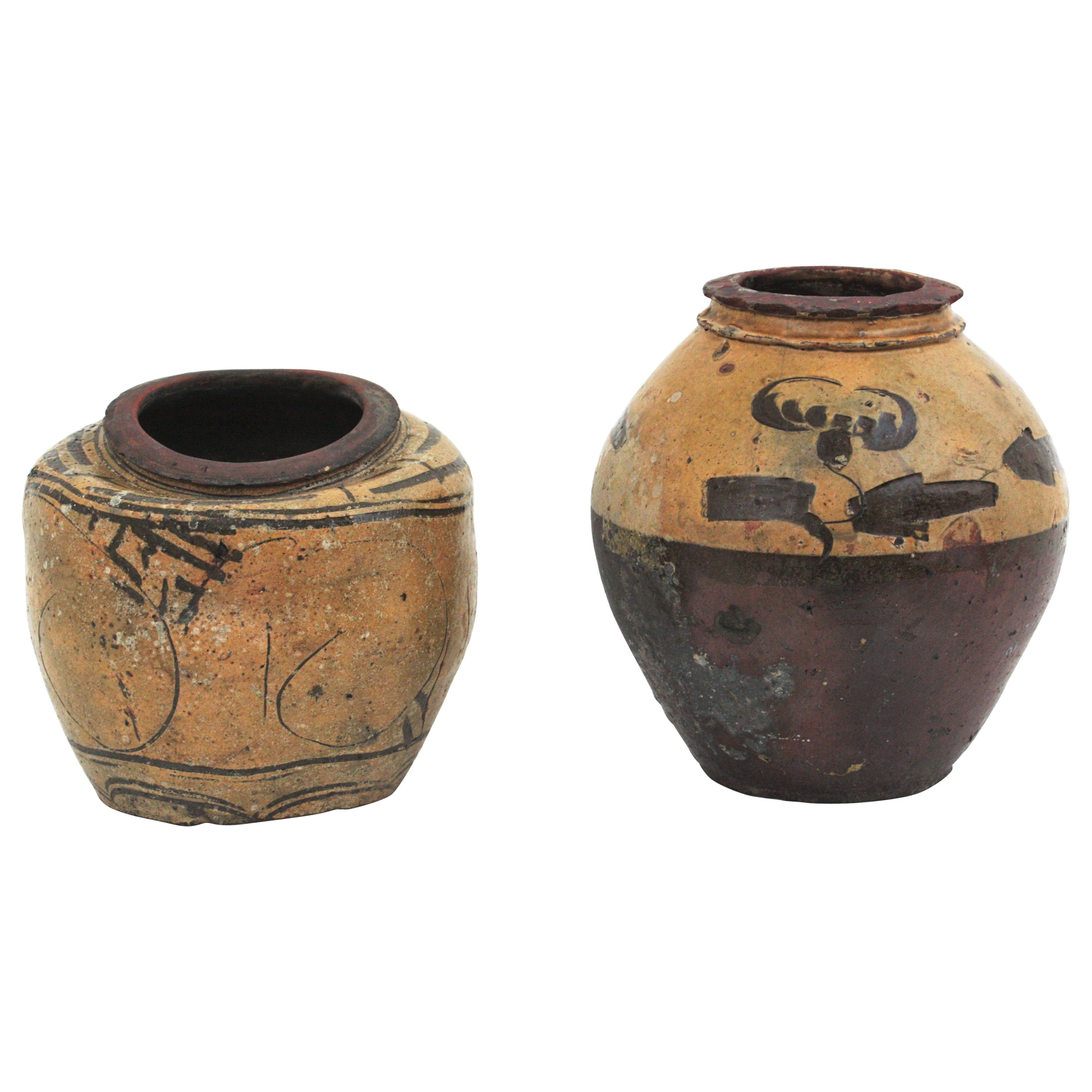 Paar chinesische Terrakotta-Urnen / Gefäße