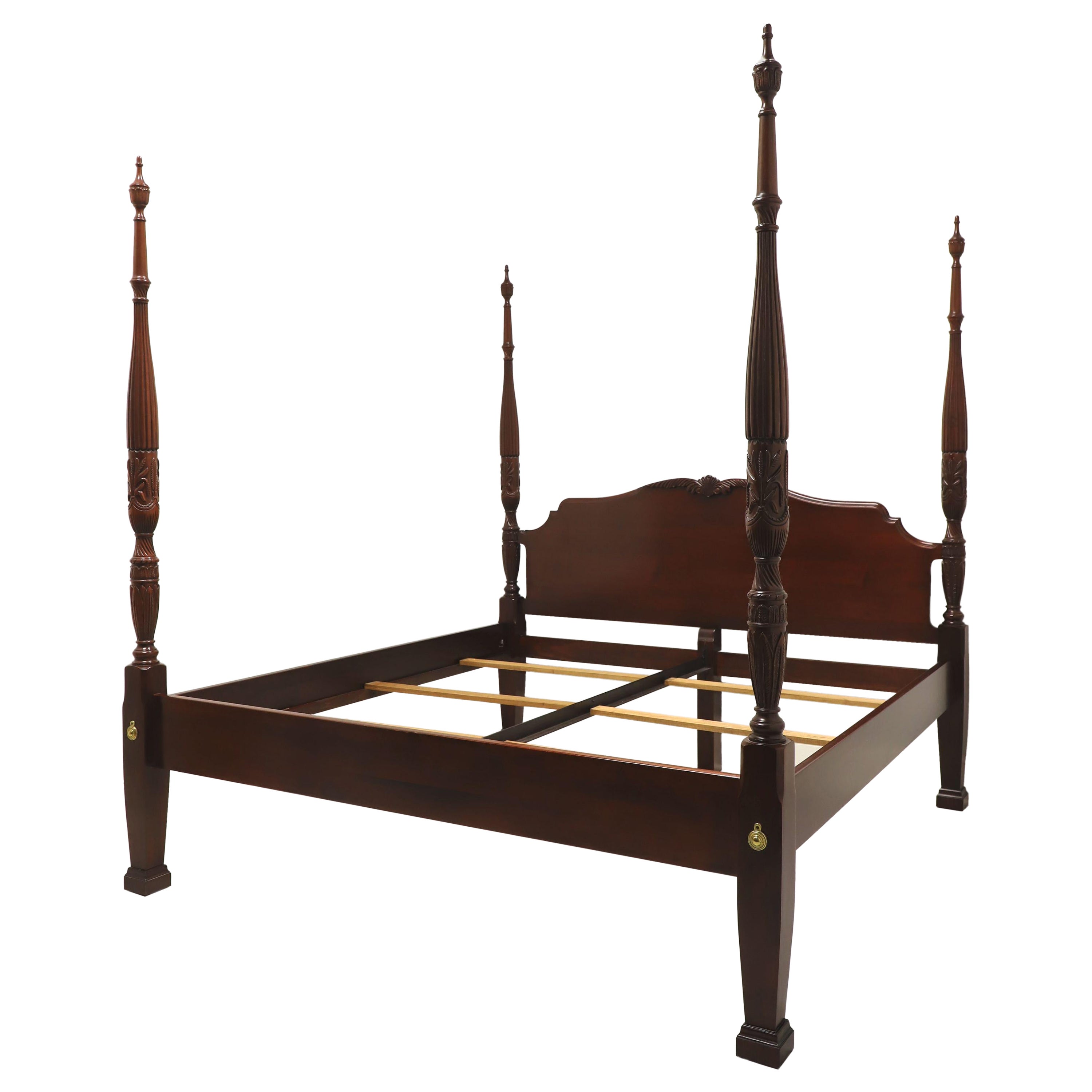 LINK-TAYLOR Solid Heirloom Mahogany Chippendale King Size Rice Four Poster Bed