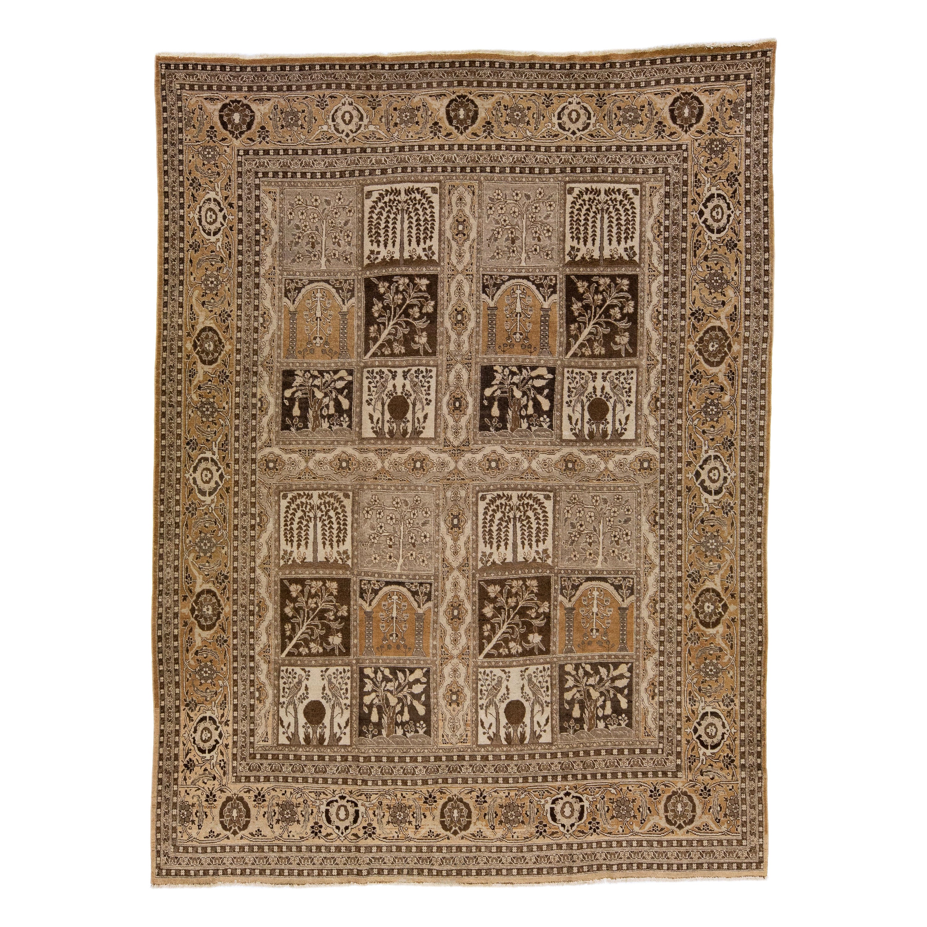 Brauner antiker persischer Täbris-Wollteppich mit Allover-Design