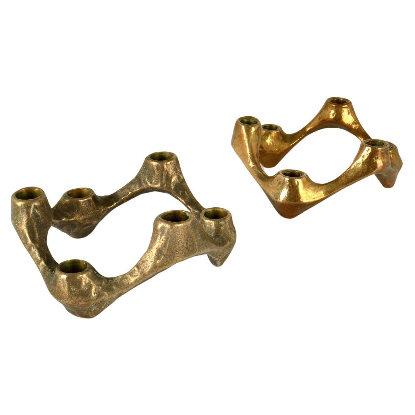 Paire de candélabres circulaires en bronze pour six bougies en vente