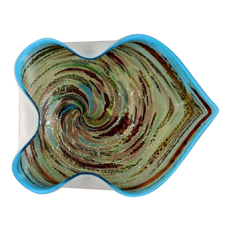Large Murano Bowl in Polychrome Mouth-Blown Art Glass with Wavy Edge For Sale