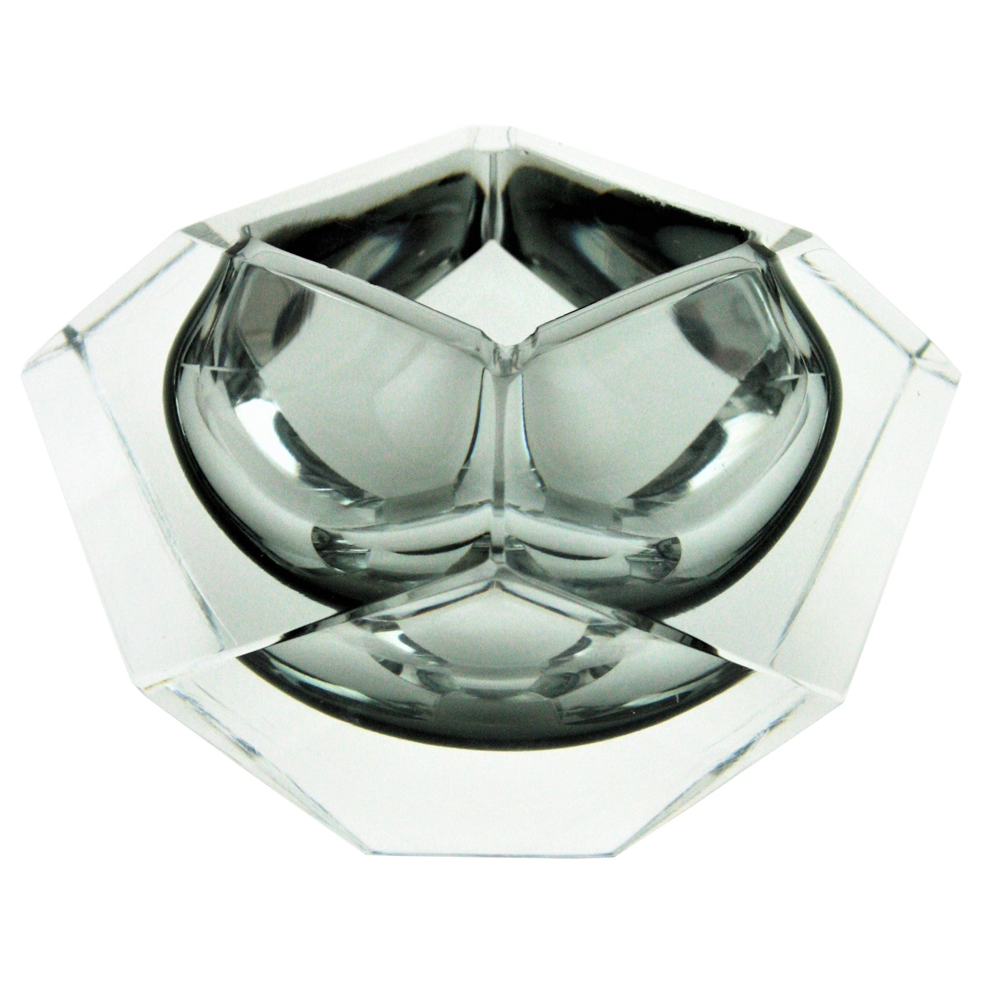 Flavio Poli Murano Sommerso Smoked Grey Faceted Glass Giant Bowl For Sale