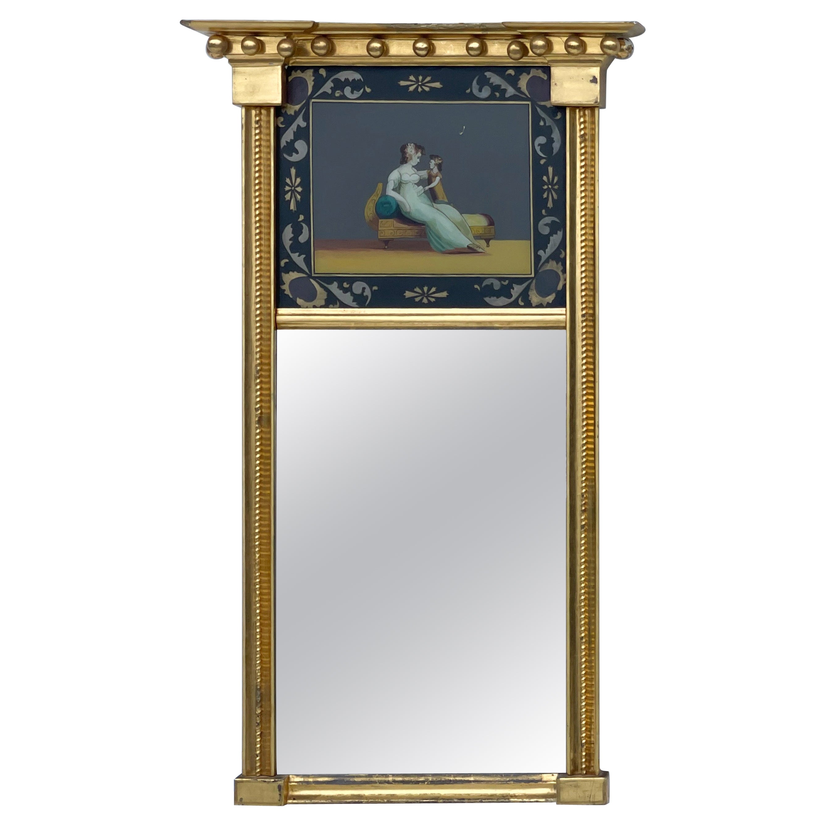 Miroir Trumeau en émail doré de style fédéral du 19ème siècle avec mère et enfant
