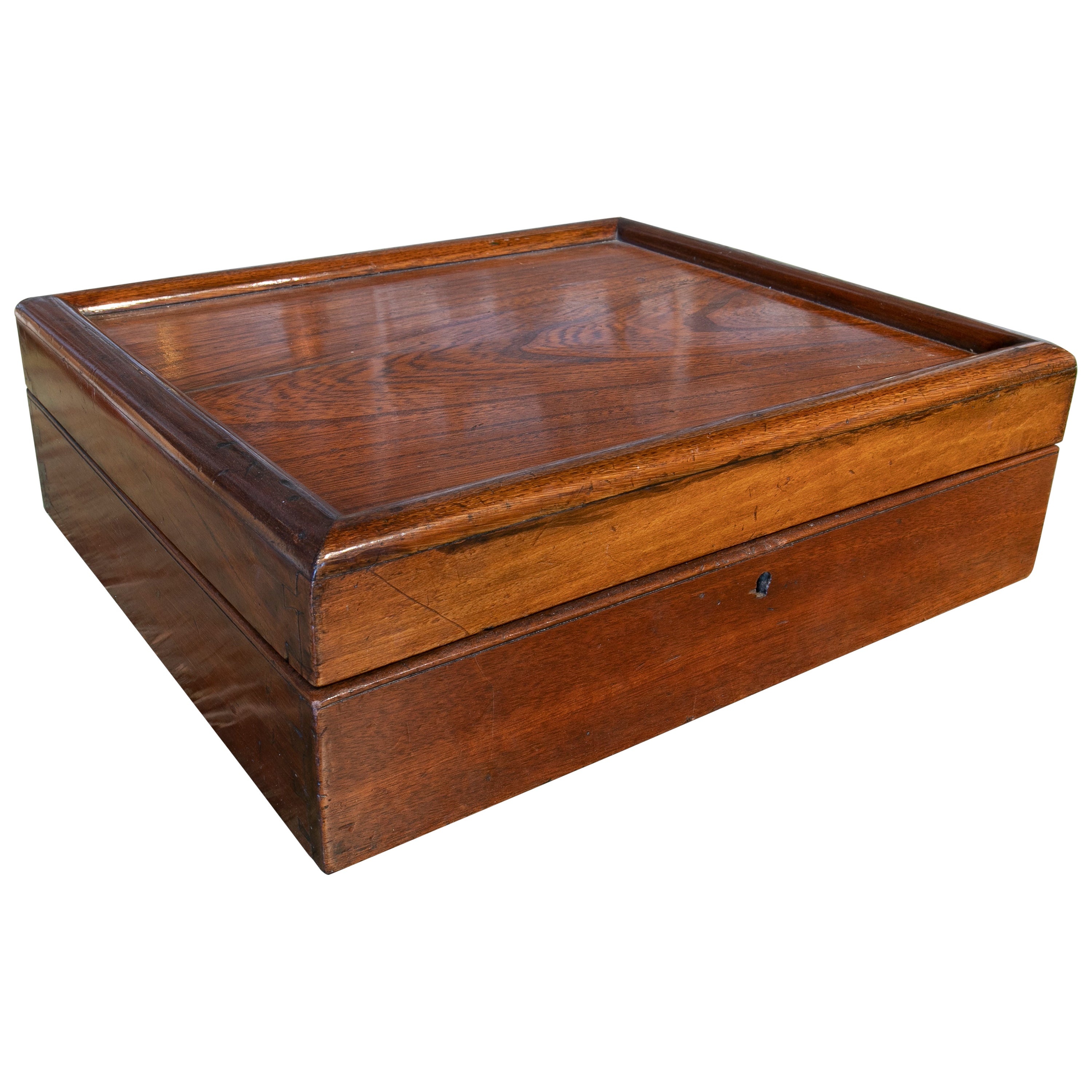 English Mahogany Wooden Box with Lid and Lock For Sale