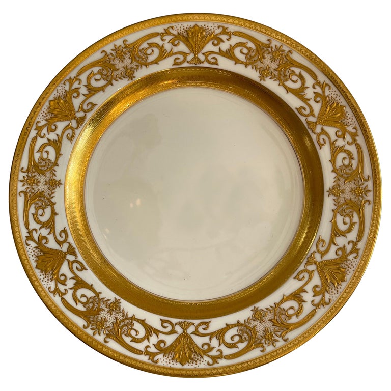 Wonderful Service Set 12 Minton Dinner Plates Raised Gold Gilded