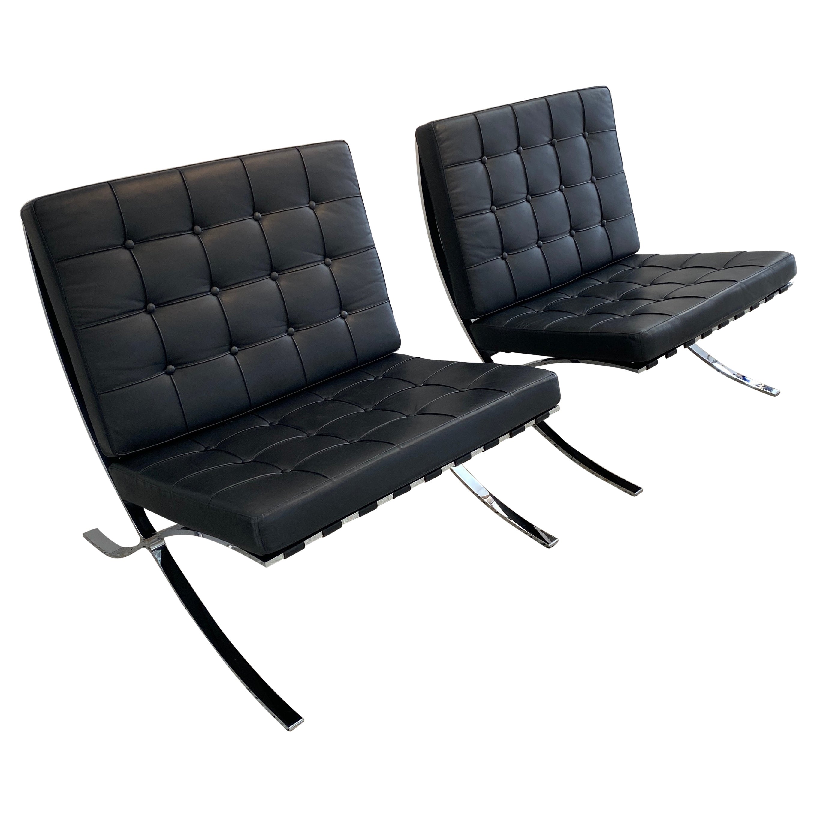 Pair of Barcelona Style Lounge Chairs by Fascm International For Sale
