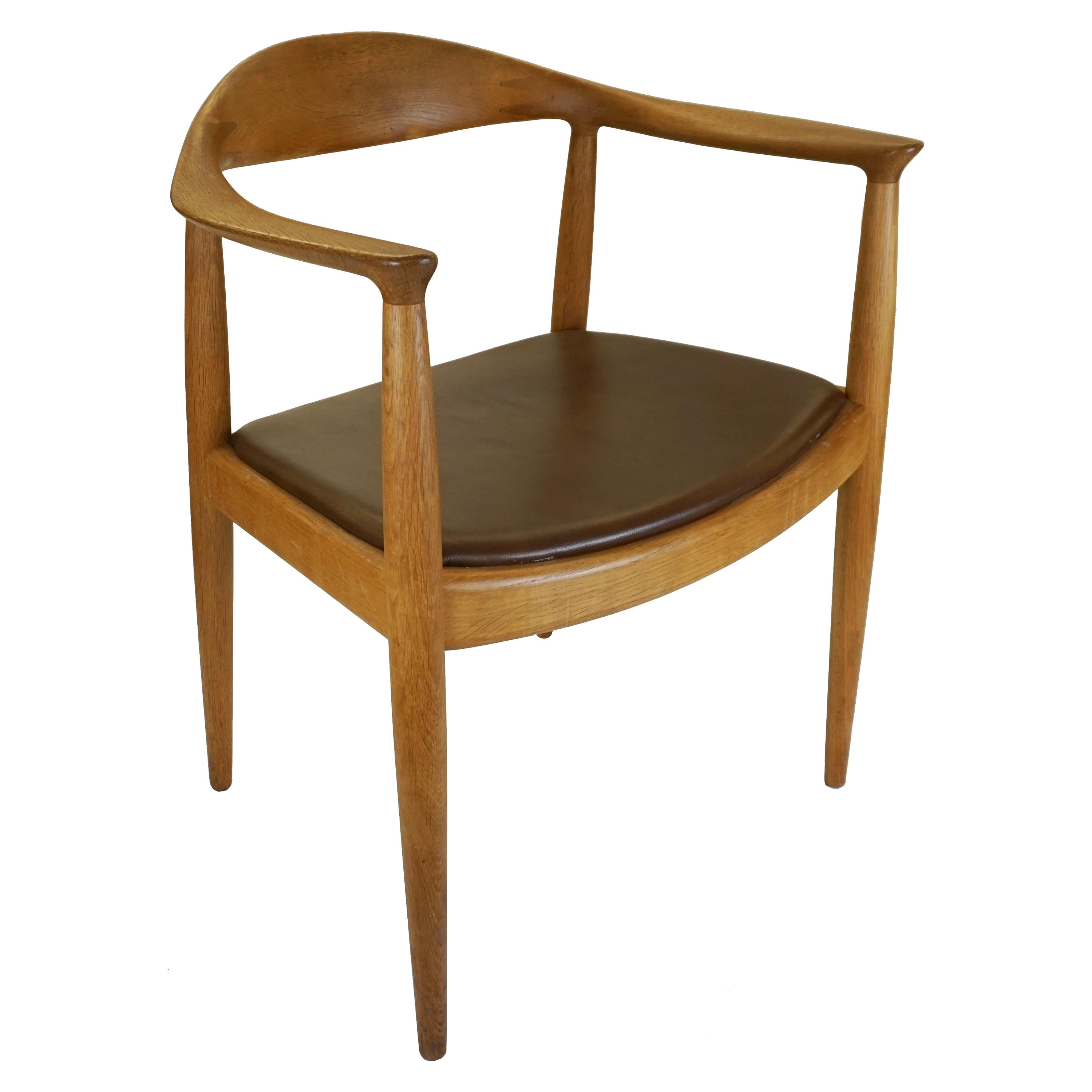 'The Chair' designed by Hans Wegner for Johannes Hansen, Denmark For Sale