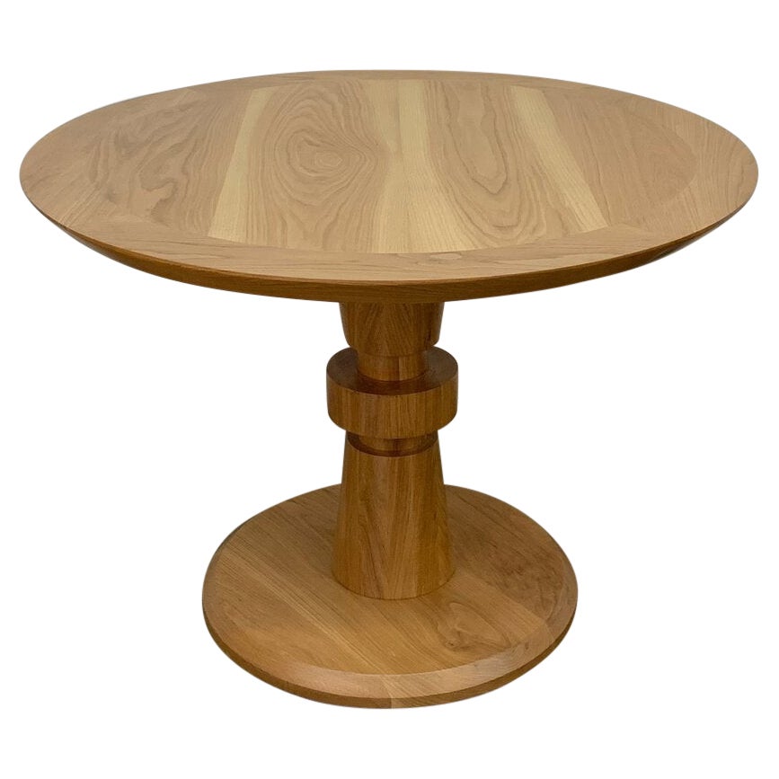 Forma Dining Table by Vintage On Point For Sale