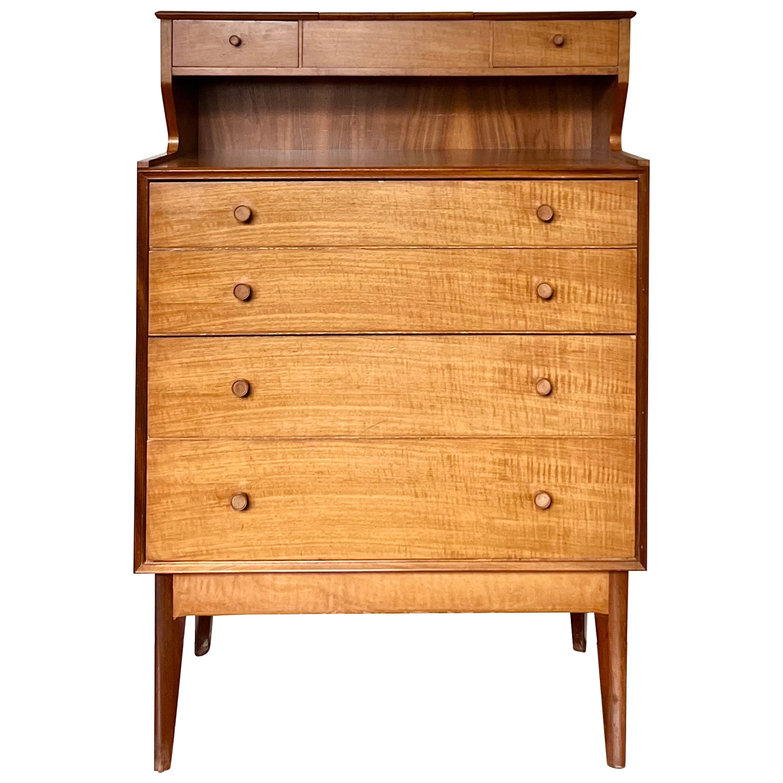 Vintage Mid-Century Modern Chest of Drawers / Vanity Dressing Table in Walnut