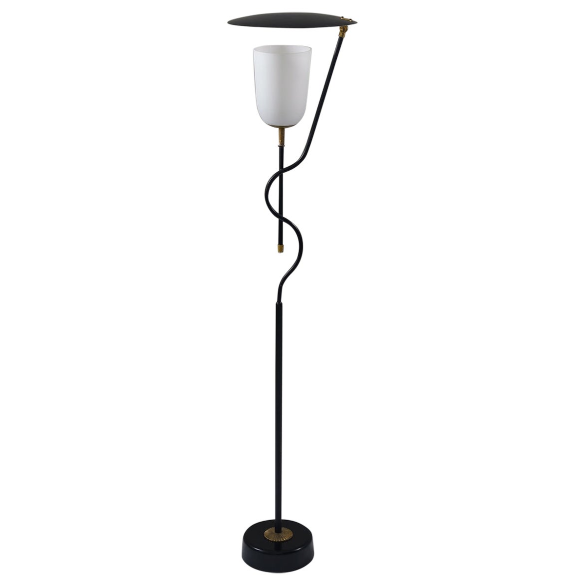 Scandinavian Mid Century Floor Lamp in Metal and Brass For Sale