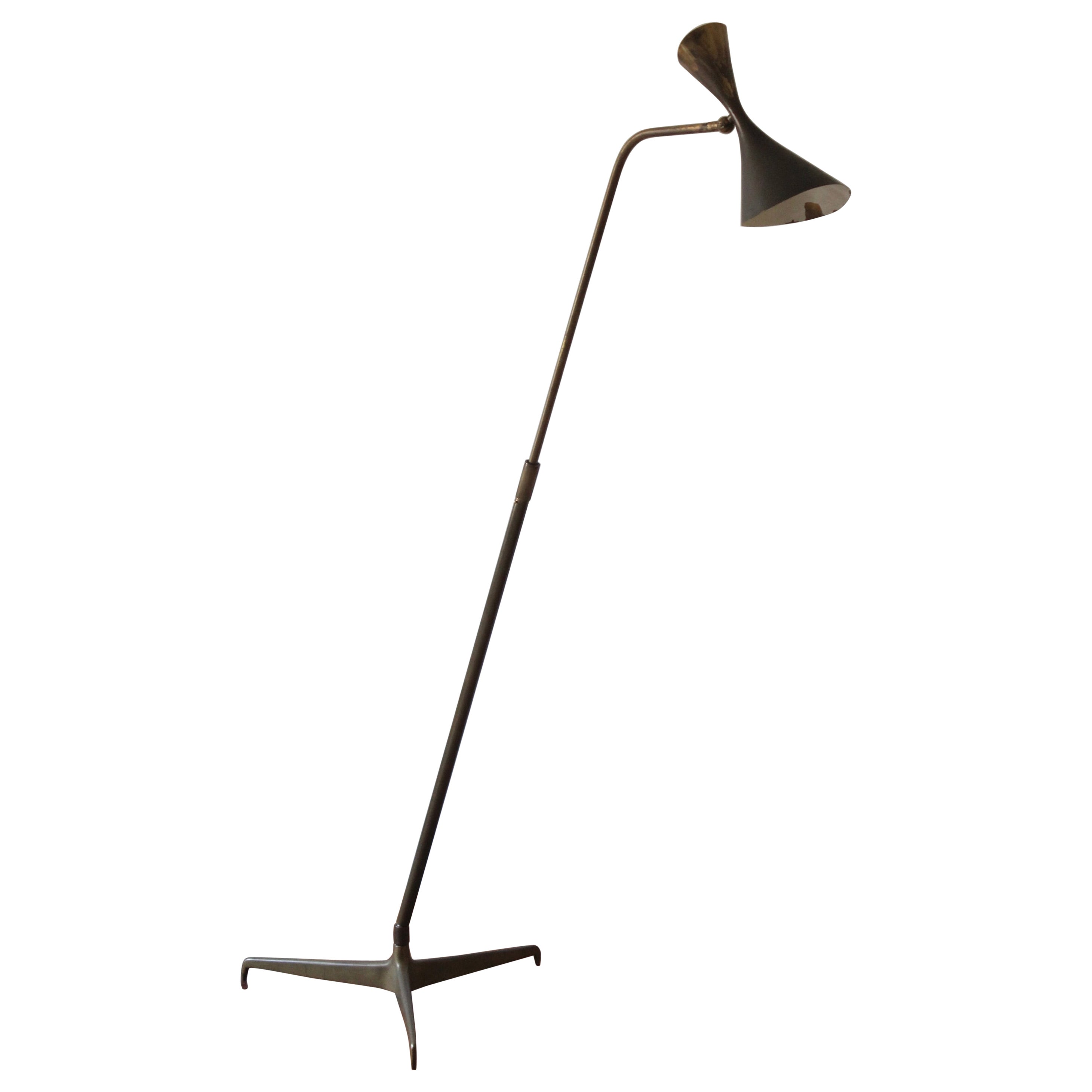 Giuseppe Ostuni, Rare Adjustable Floor Lamp, Brass, O-Luce, Italy, 1950s