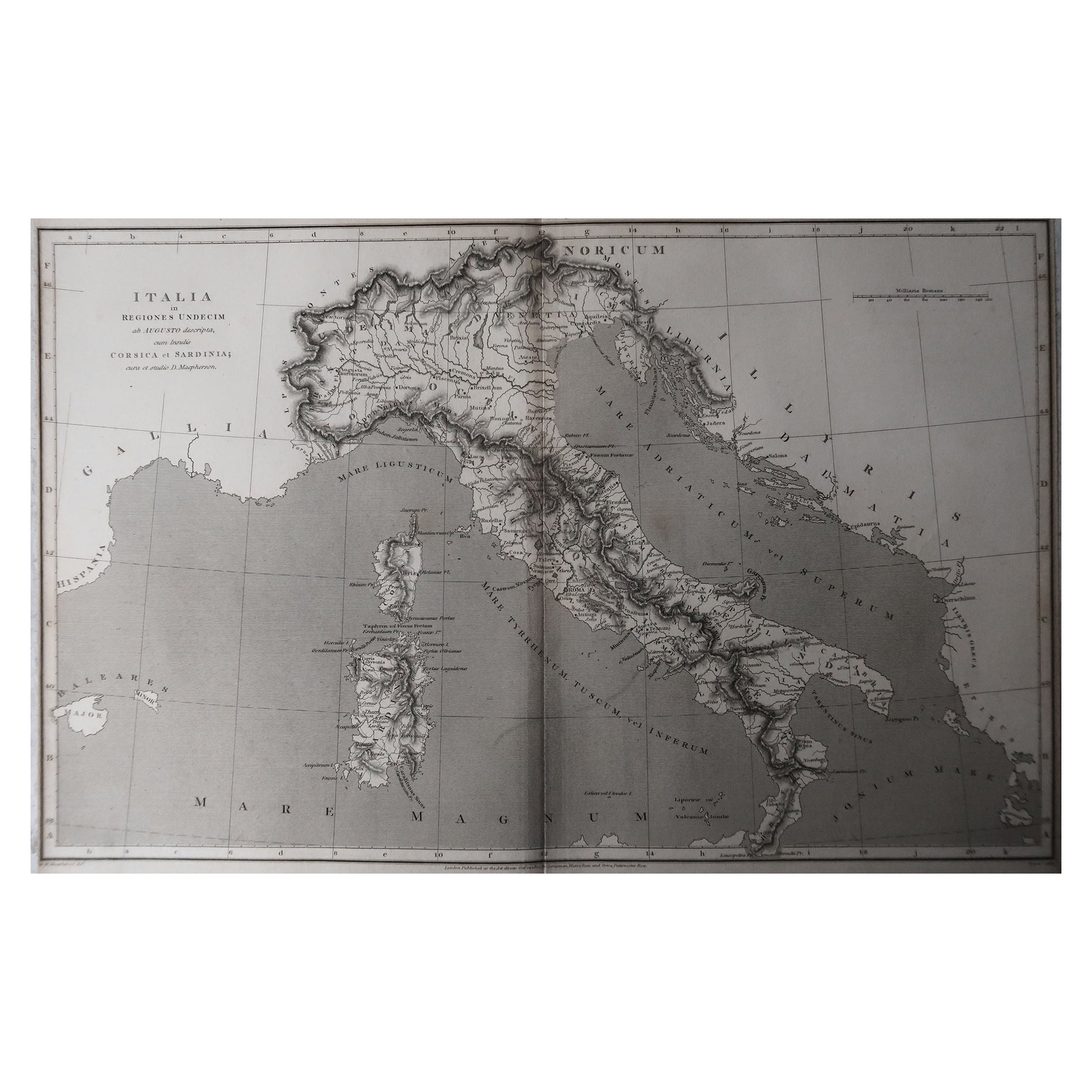Great map of Italy

Drawn under the direction of Arrowsmith

Copper-plate engraving

Published by Longman, Hurst, Rees, Orme and Brown, 1820

Unframed.