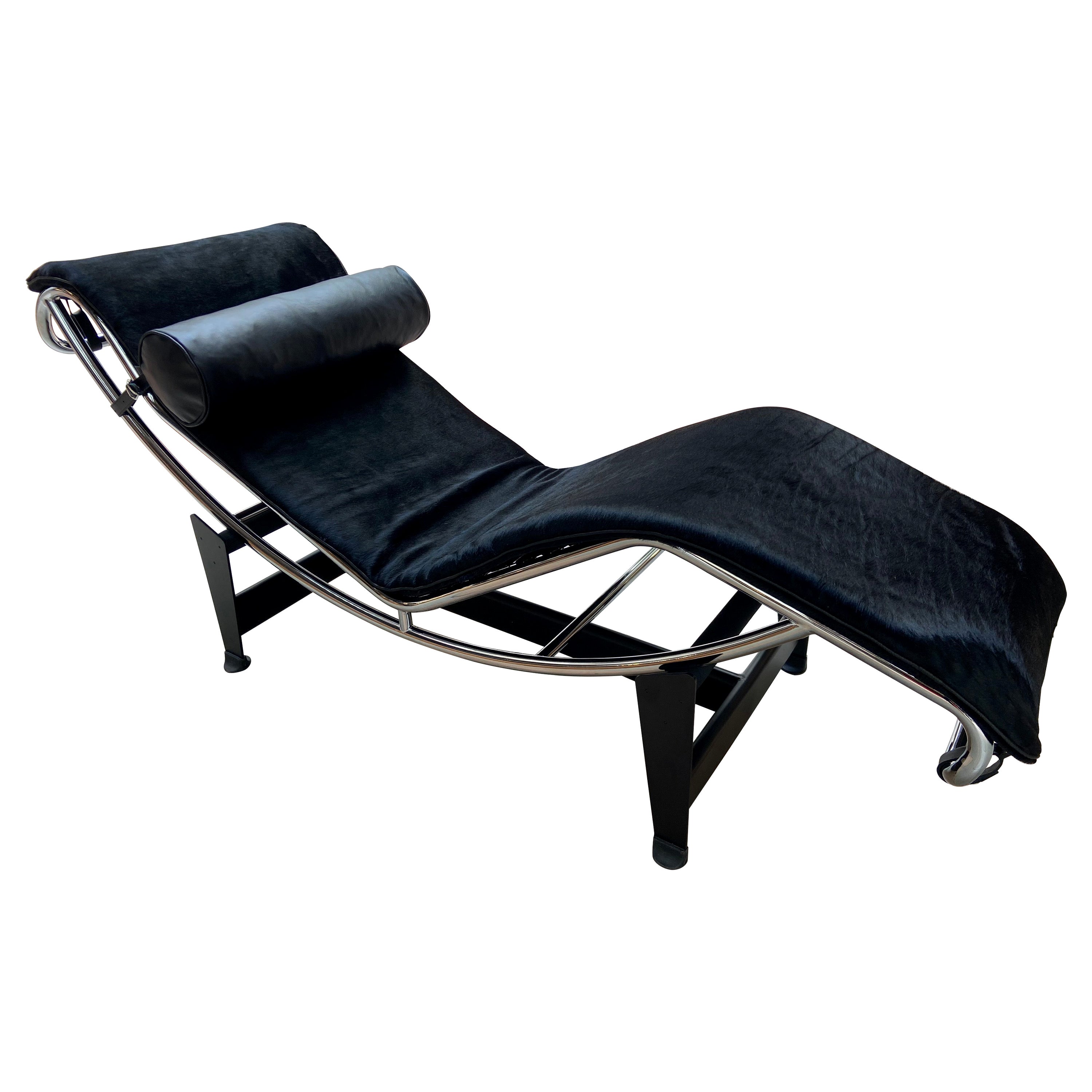 Le Corbusier Lounge Armchair LC4, Cassina Edition, Black Pony