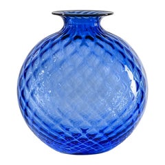 Vase Monofiori Balloton du 21e siècle en verre moyen rouge/sapphire de Venini